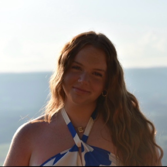 emma_thomas423